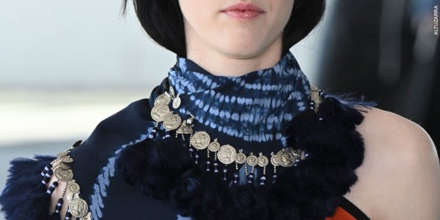NEXT LOOK CLOSE UP
WOMEN
S/S 2023...